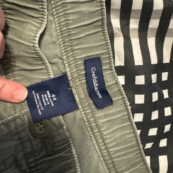 Bundle: Men's Cargo Shorts - Set of 3. Great set and great condition. Size 44 - Picture 8 of 10